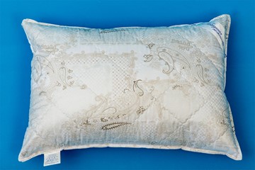 Подушка 50х70 Лебединая нежность в Астрахани