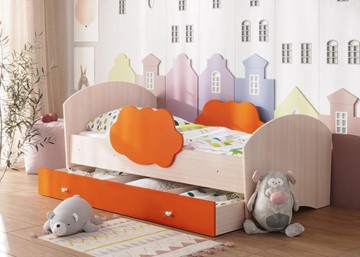 Кровать детская Тучка с ящиком, корпус Дуб млечный, фасад Оранжевый в Астрахани