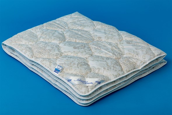 Одеяло всесезонное полутороспальное Лебединая нежность в Астрахани - изображение
